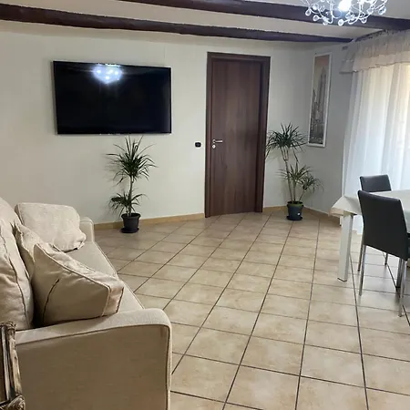 The Paradise House Naples
